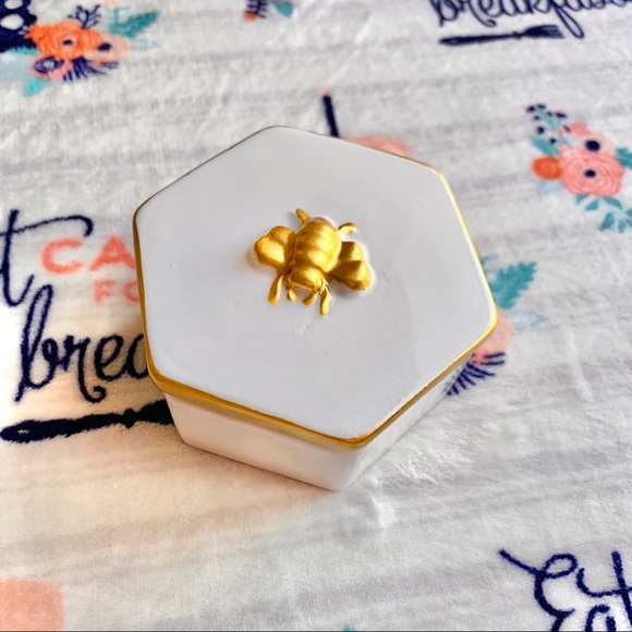 Other - LAST 1! 🐝 Bee Unique Trinket Box Accent 🐝